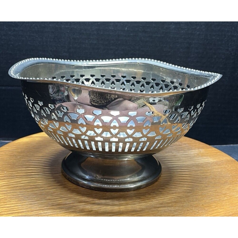 Vintage MCM International Silver Company Pierced Silverplate Footed Fruit Bowl